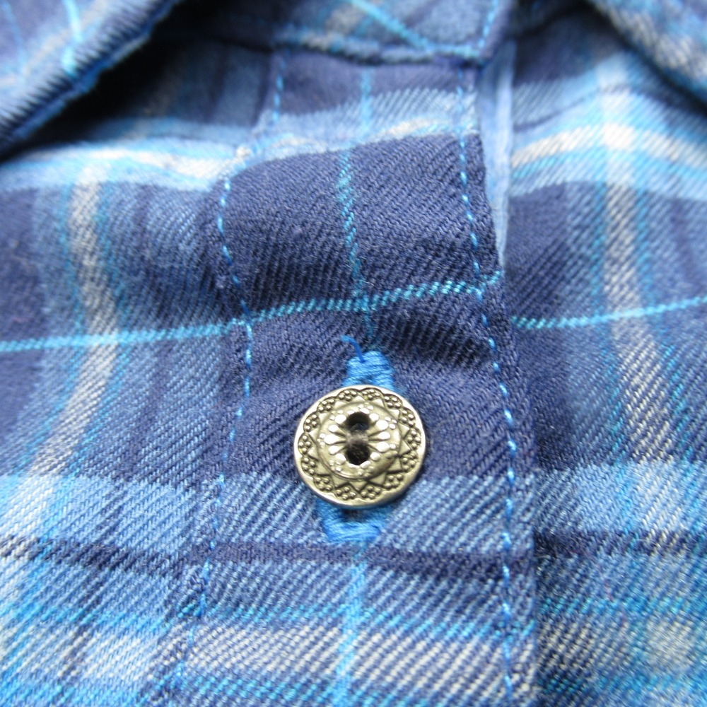 Kuhl Shirt Womens Large Blue Plaid Flannel Pockets Button Up Long Sleeve Casual - Picture 7 of 12